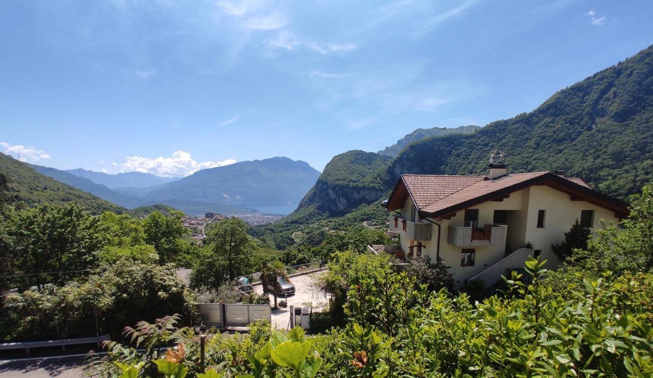 Villa Dream Alla Beppa Tenno Ngoại thất bức ảnh